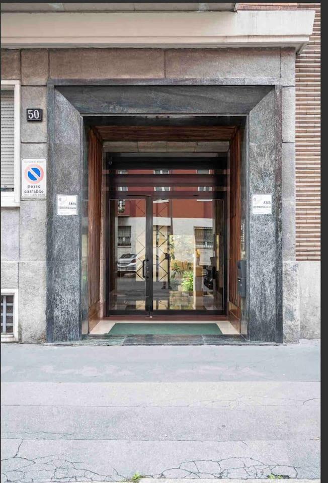 Nice Suite In Citta' Studi Milan Luaran gambar